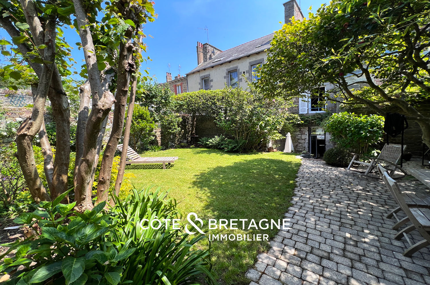 Agence immobilière de COTE ET BRETAGNE IMMOBILIER