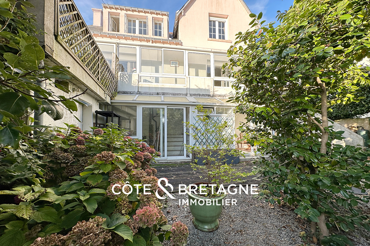 Agence immobilière de COTE ET BRETAGNE IMMOBILIER