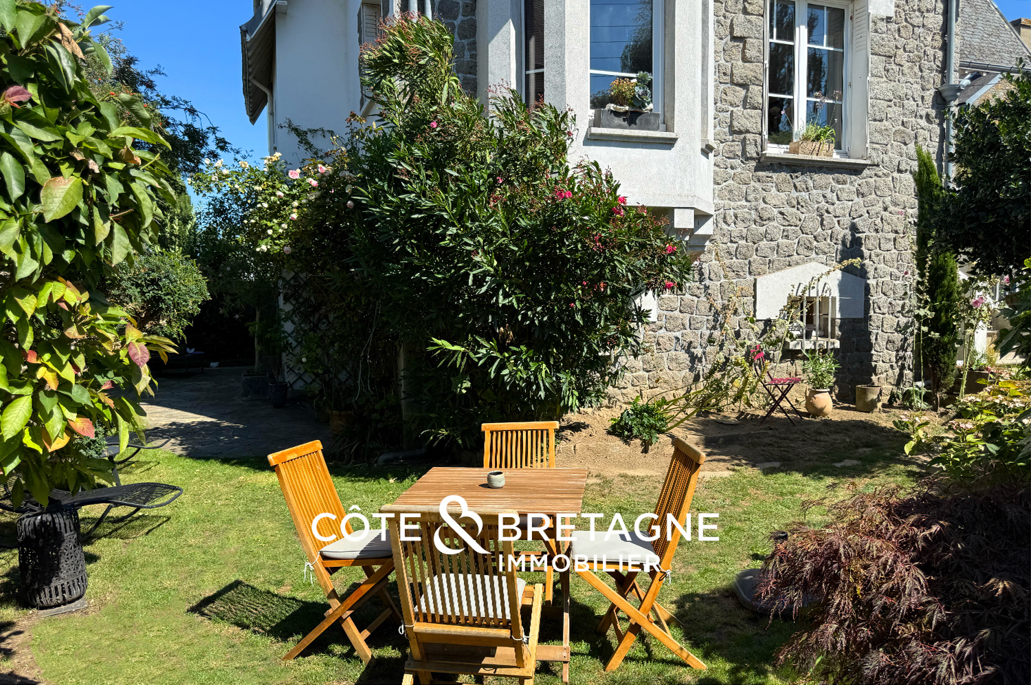 Agence immobilière de COTE ET BRETAGNE IMMOBILIER